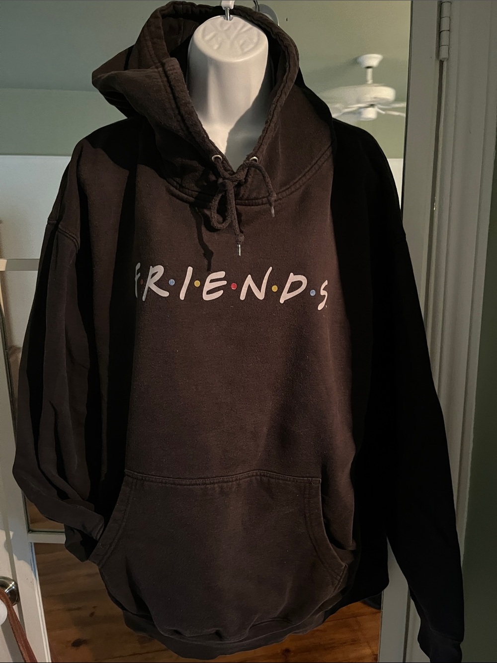 Black 'FRIENDS' Graphic Hoodie - Women's Casual Pullover